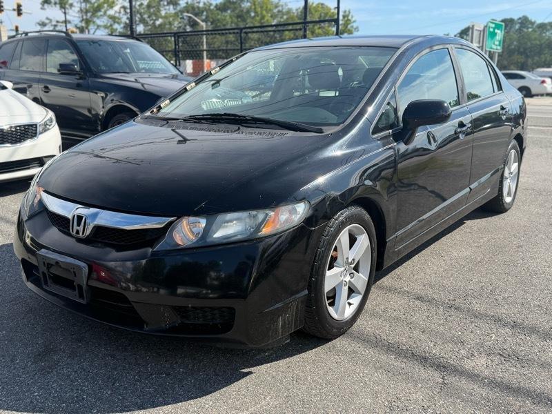 Honda Civic LX-S Sedan 5-Speed AT 2011