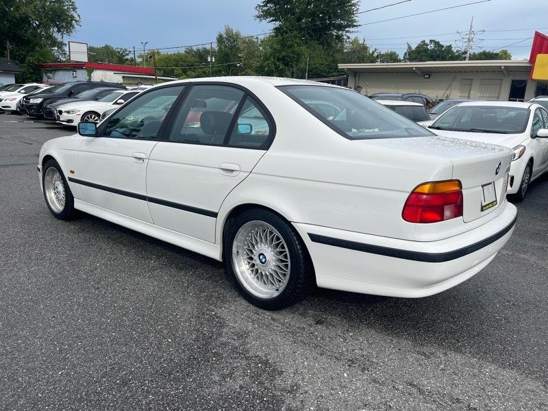 BMW 5-Series 528i 2000