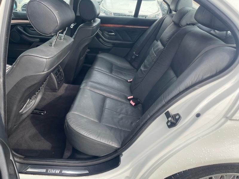 BMW 5-Series 528i 2000
