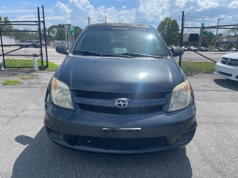 Scion xA Hatchback 2006