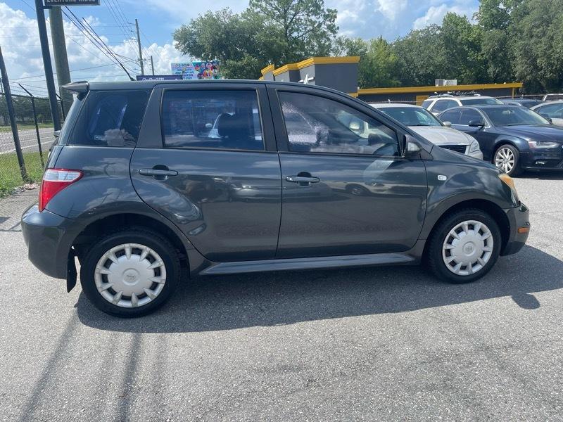 Scion xA Hatchback 2006
