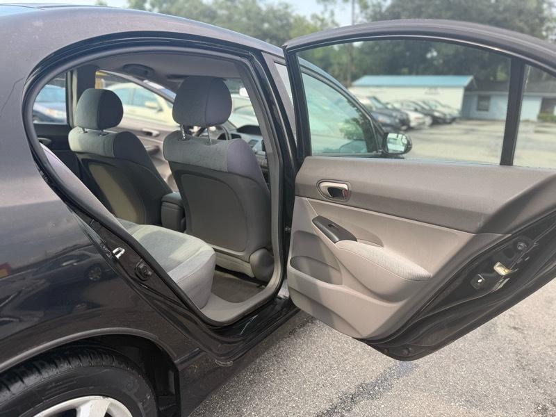 Honda Civic LX 4D Sedan 2009