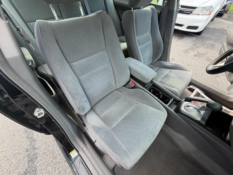 Honda Civic LX 4D Sedan 2009