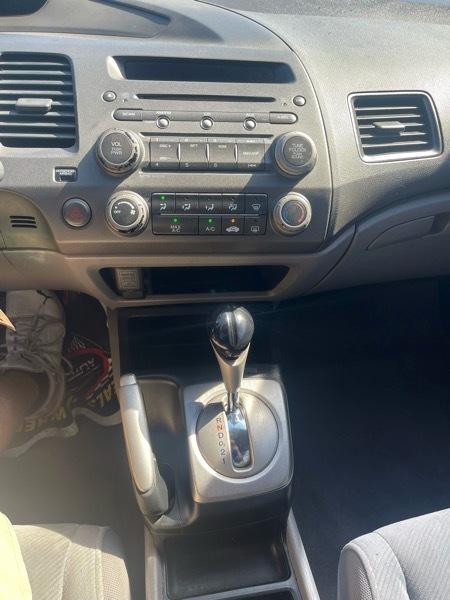 Honda Civic LX 4D Sedan 2010