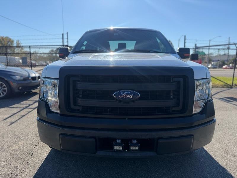 Ford F-150 XL 2WD 2013