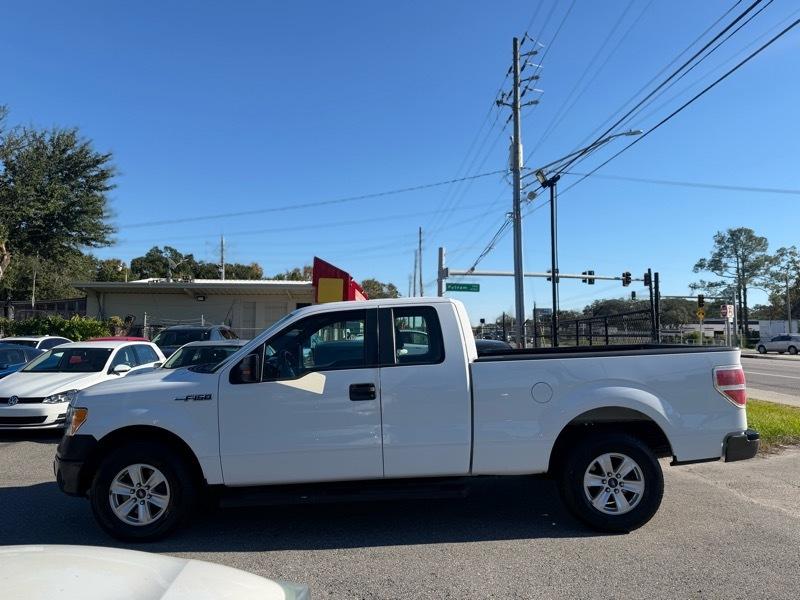 Ford F-150 XL 2WD 2013