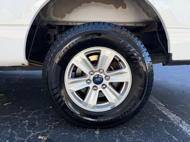 Ford F-150 XL 2WD 2013