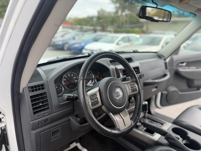 Jeep Liberty Limited Jet 4WD 2012