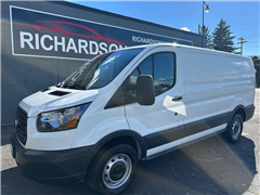 2017 Ford Transit 