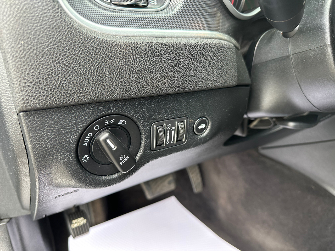 Dodge Charger SXT Plus 2018