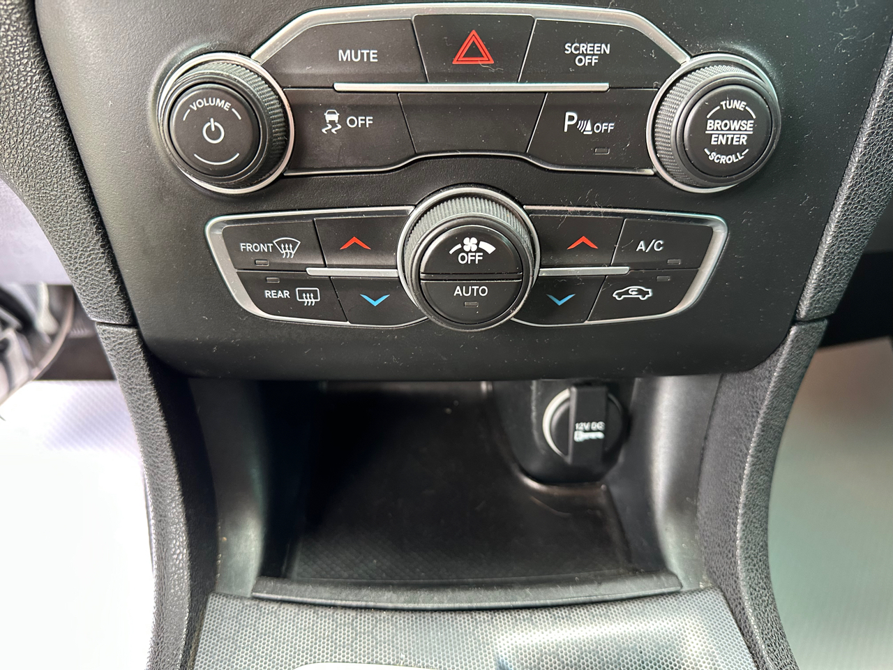 Dodge Charger SXT Plus 2018