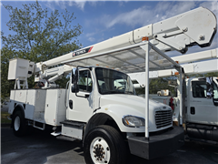 2015 Freightliner M2 106 Medium Duty  2015 Freightliner M2 106 Medium Duty