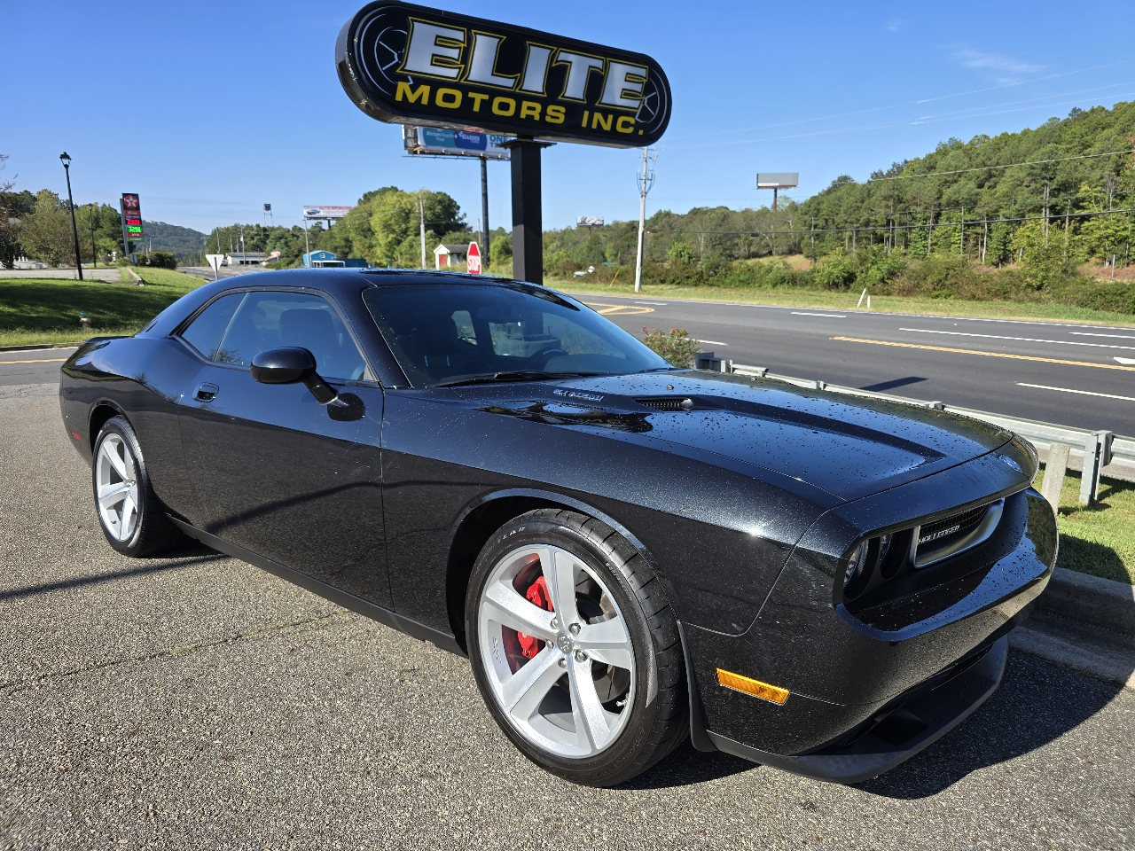 2008 Dodge Challenger SRT8