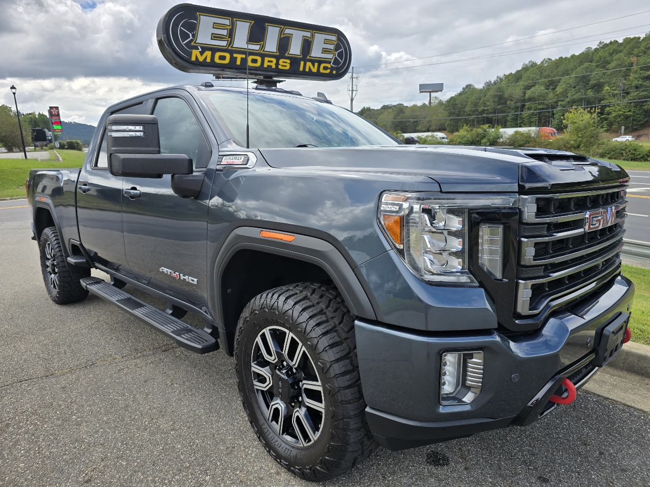 2020 GMC Sierra 2500HD AT4 Crew Cab Long Box 4WD