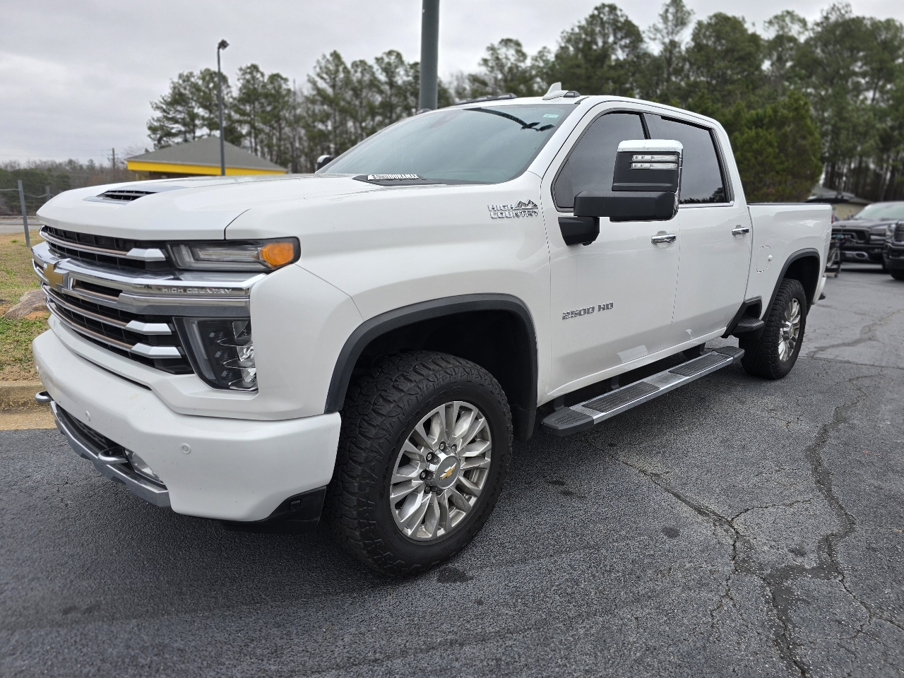 2022 Chevrolet Silverado 2500HD High Country Crew Cab Short Box 4WD