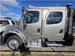 2020 Freightliner M2 