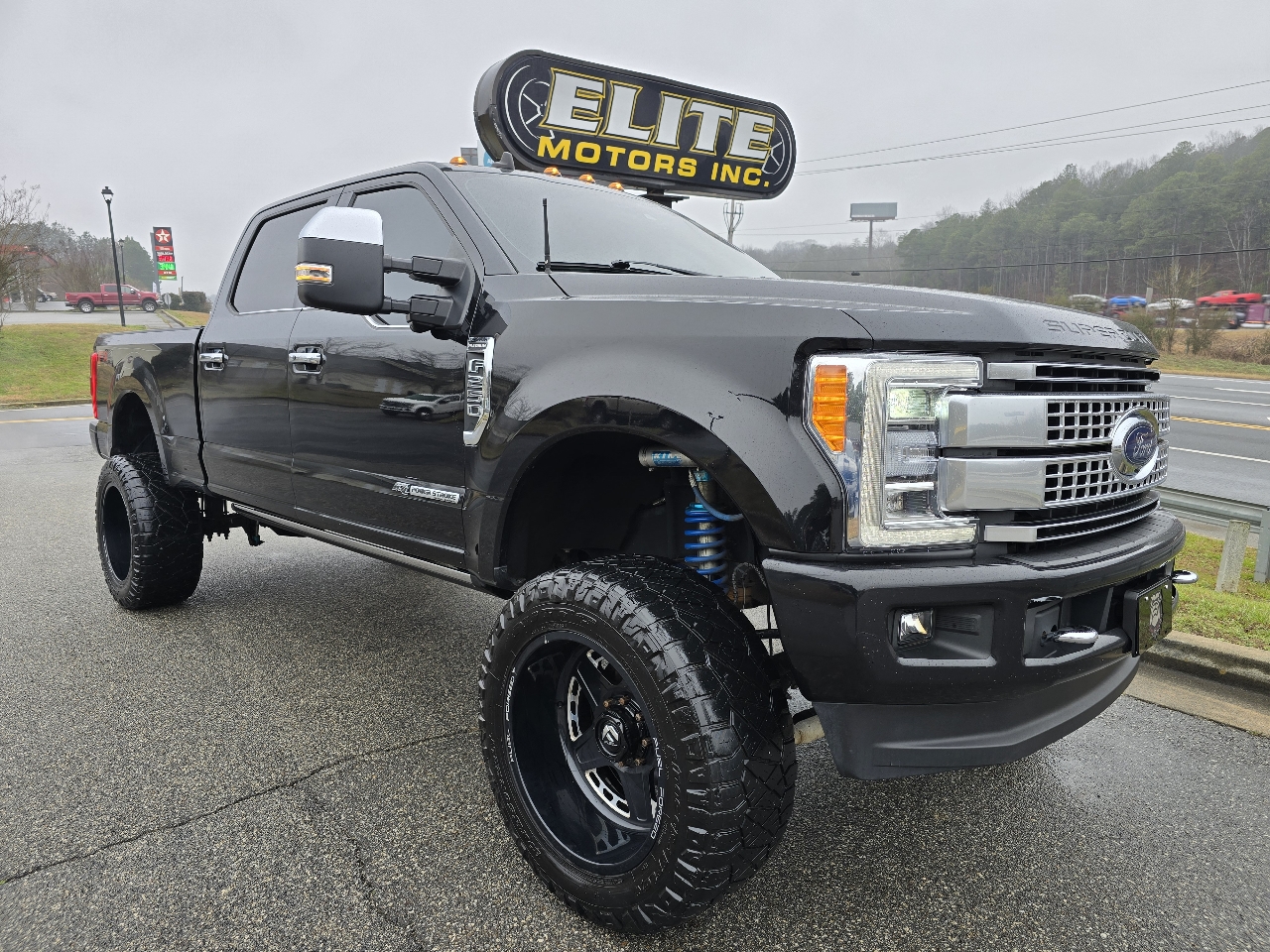 2019 Ford F-250 SD Platinum Crew Cab 4WD