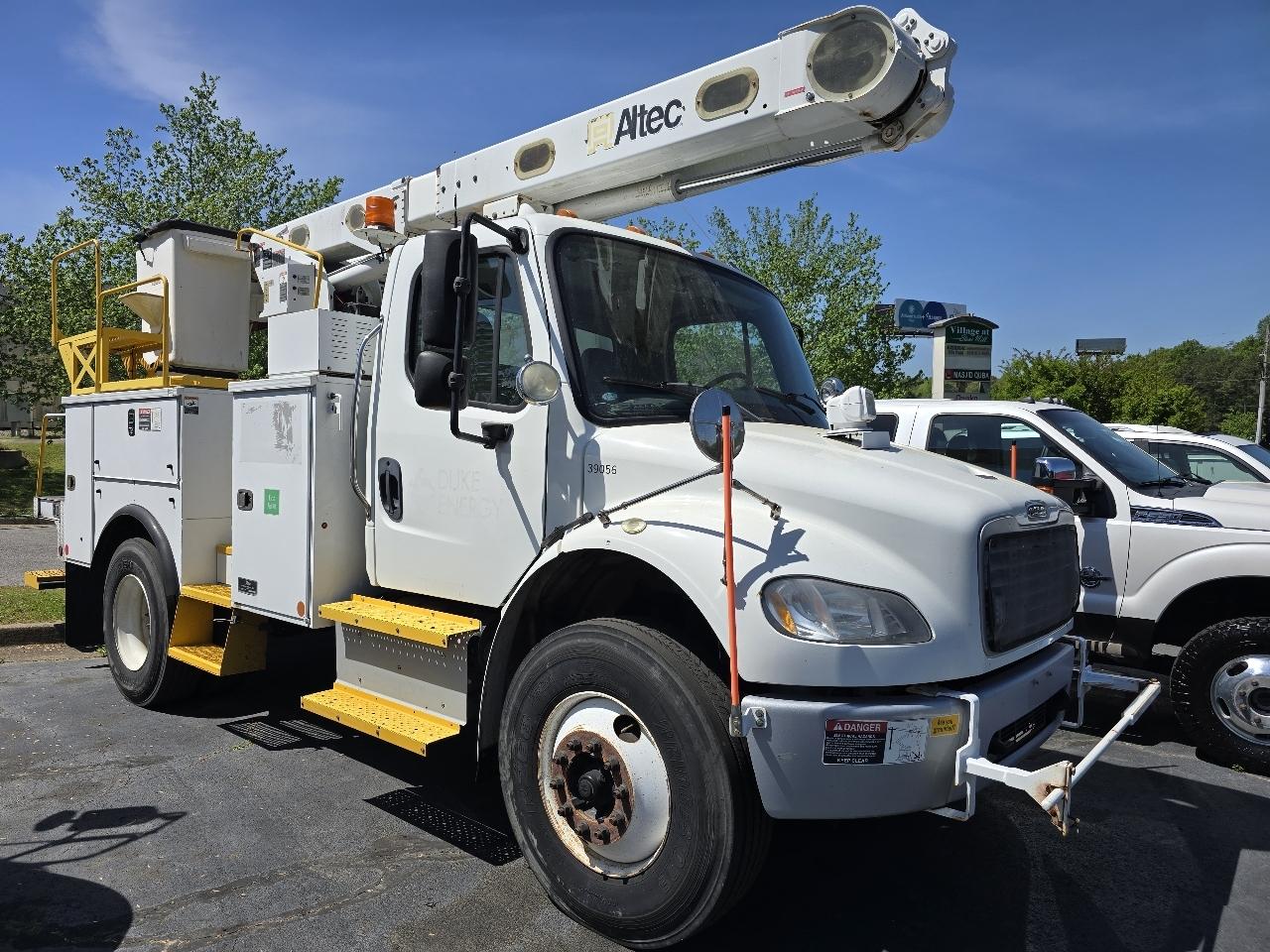 2014 Freightliner M2 106 Medium Duty 
