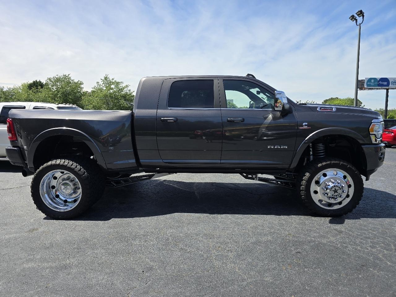 2024 RAM 3500 Longhorn Mega Cab 4WD DRW