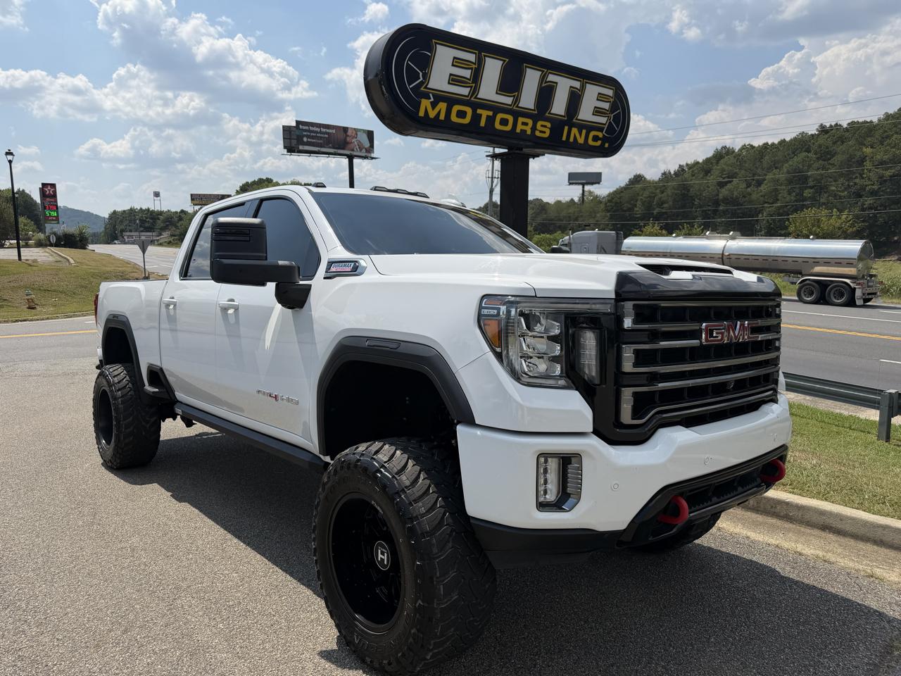 2020 GMC Sierra 2500HD 4WD Crew Cab 159" AT4
