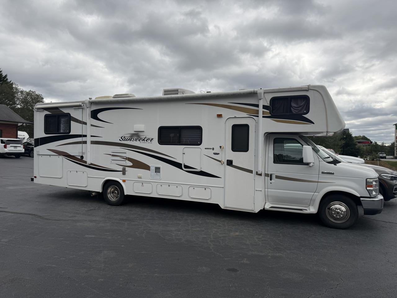 2012 Ford Econoline E450