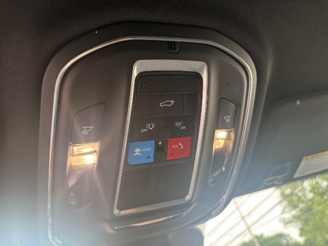 Jeep Grand Cherokee L Laredo 4WD 2021