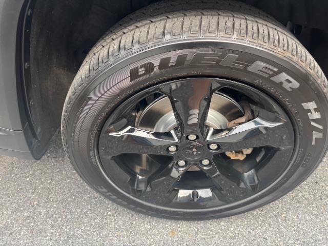 Jeep Grand Cherokee L Laredo 4WD 2021