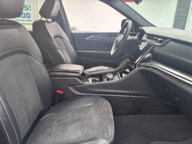 Jeep Grand Cherokee L Laredo 4WD 2021