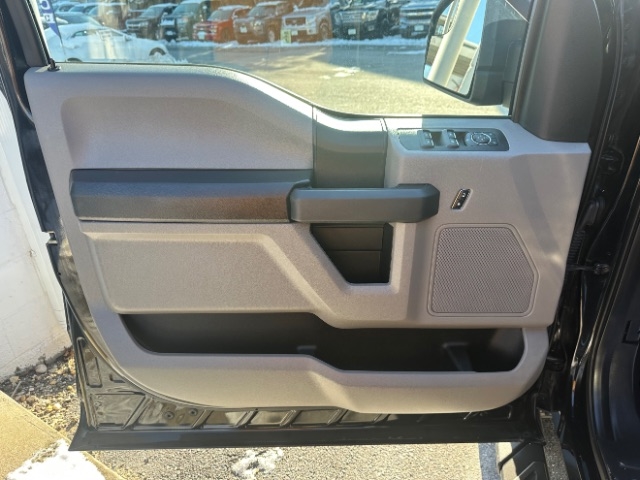 Ford F-150 XL SuperCrew 5.5-ft. Bed 4WD 2018