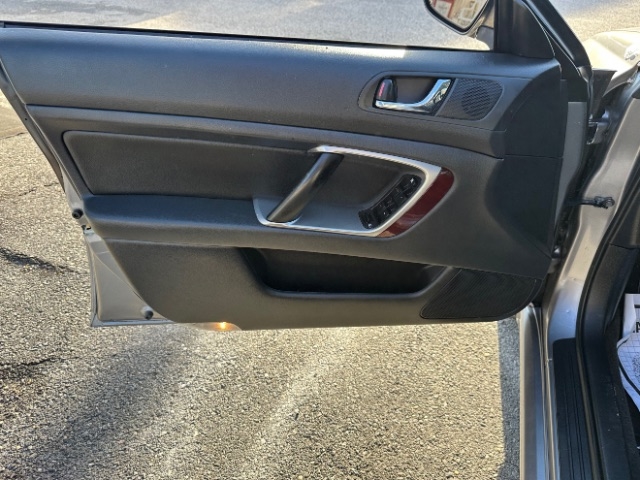 Subaru Legacy 2.5i Limited 2008