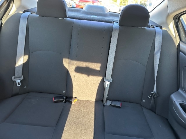 Nissan Versa 1.6 S 5M 2014