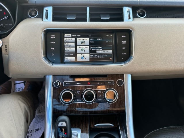 Land Rover Range Rover Sport SE 2015