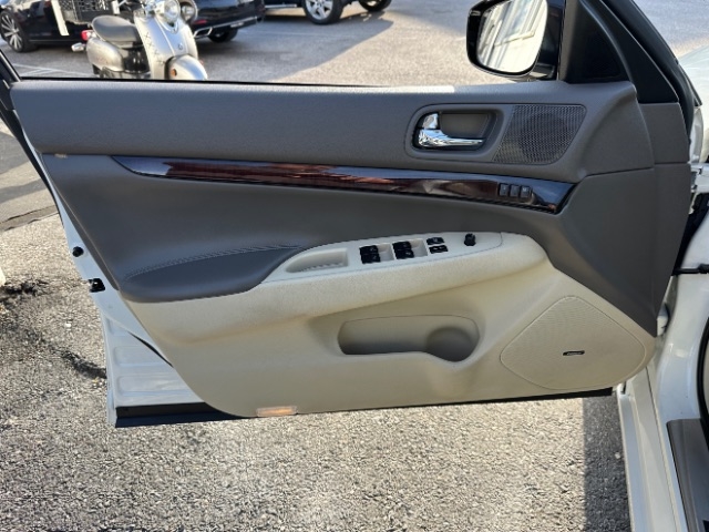 Infiniti G Sedan 37x AWD 2013