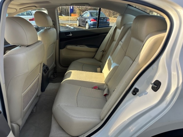 Infiniti G Sedan 37x AWD 2013