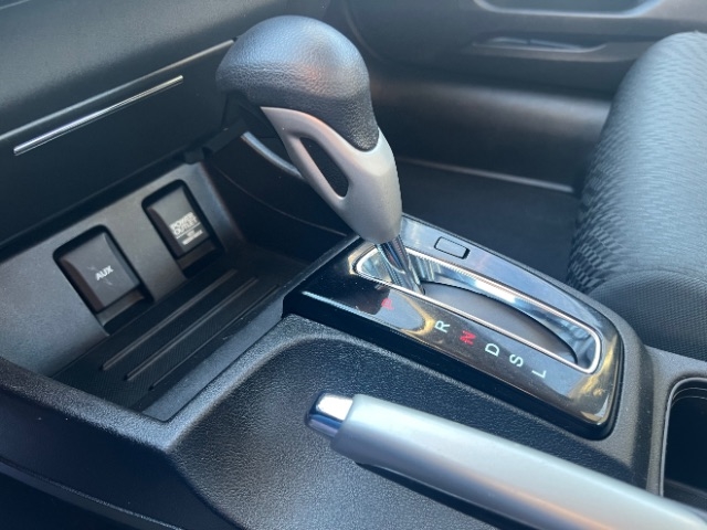 Honda Civic LX Sedan CVT 2015
