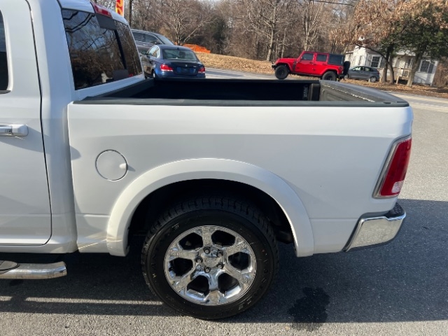 RAM 1500 Laramie Crew Cab SWB 2WD 2017