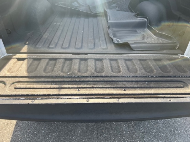 RAM 1500 Laramie Crew Cab SWB 2WD 2017