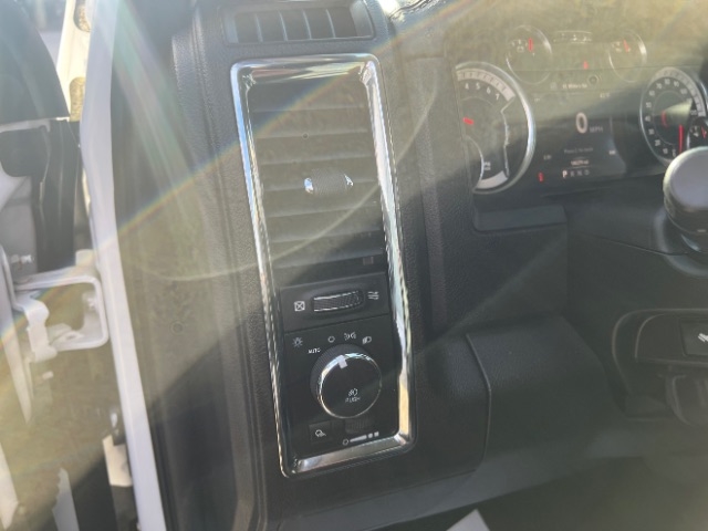 RAM 1500 Laramie Crew Cab SWB 2WD 2017