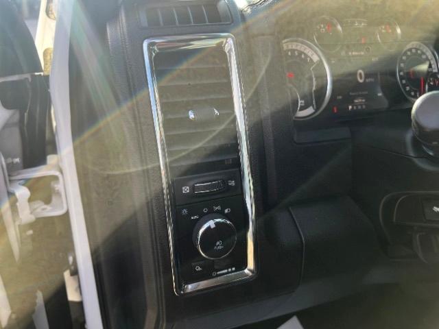 RAM 1500 Laramie Crew Cab SWB 2WD 2017