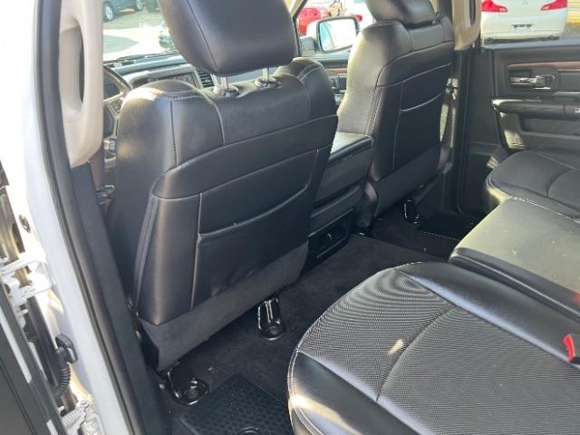 RAM 1500 Laramie Crew Cab SWB 2WD 2017