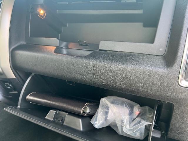 RAM 1500 Laramie Crew Cab SWB 2WD 2017