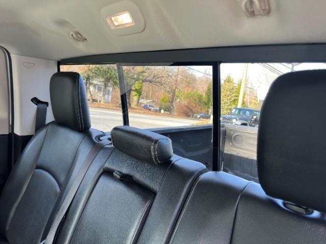 RAM 1500 Laramie Crew Cab SWB 2WD 2017