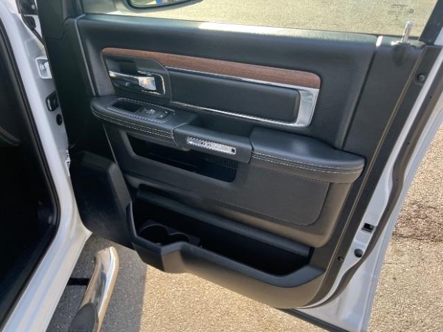 RAM 1500 Laramie Crew Cab SWB 2WD 2017