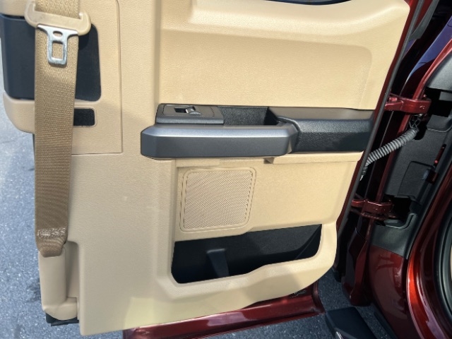 Ford F-150 XLT SuperCab 8-ft. 2WD 2016