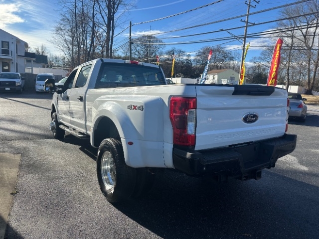 Ford F-350 SD XL Crew Cab Long Bed DRW 4WD 2019