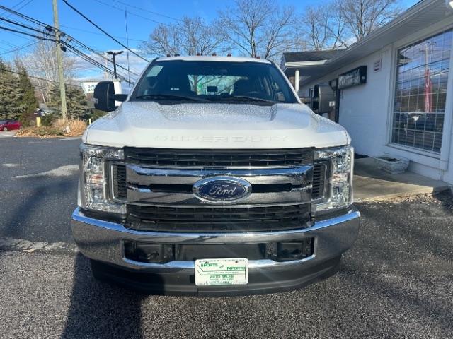 Ford F-350 SD XL Crew Cab Long Bed DRW 4WD 2019