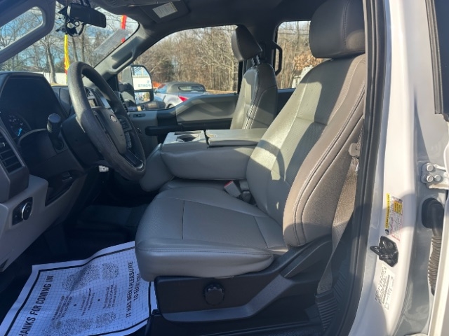 Ford F-350 SD XL Crew Cab Long Bed DRW 4WD 2019