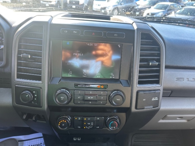 Ford F-350 SD XL Crew Cab Long Bed DRW 4WD 2019