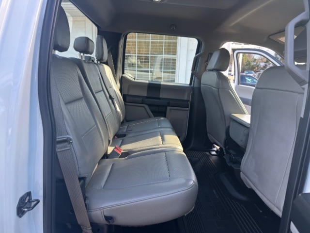 Ford F-350 SD XL Crew Cab Long Bed DRW 4WD 2019