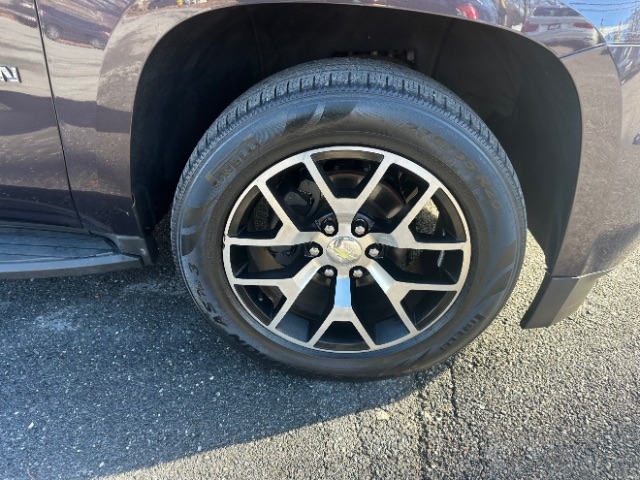 Chevrolet Suburban LT 4WD 2015